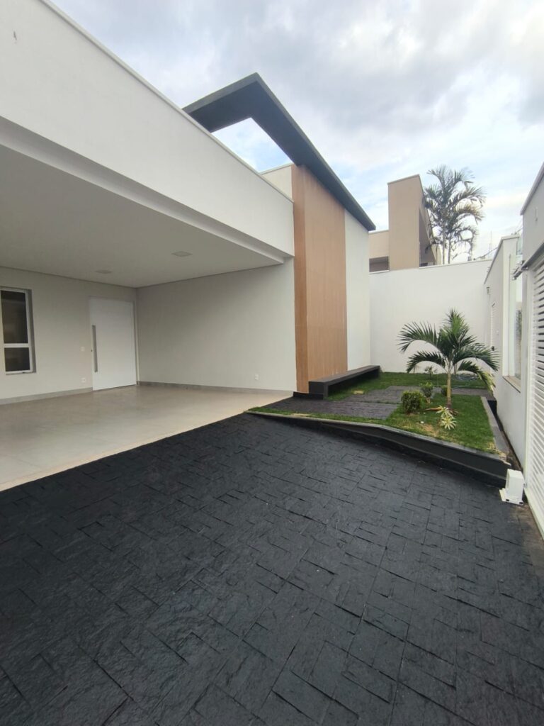 Casa à venda localizado no bairro Martim Galego em Patrocínio/MG – 10007