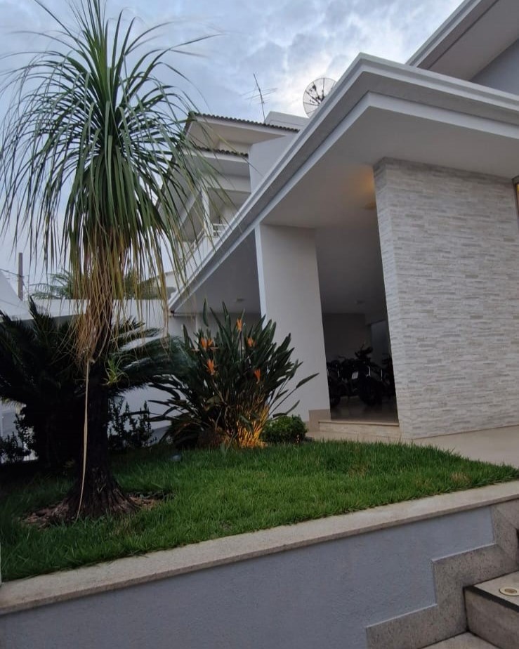 Casa à venda localizada no bairro Cidade Jardim em Patrocínio/MG – 260513