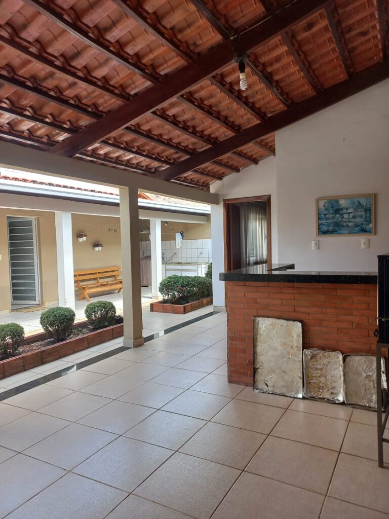 Casa à venda localizada no bairro Morada Nova em Patrocínio/MG – 100322