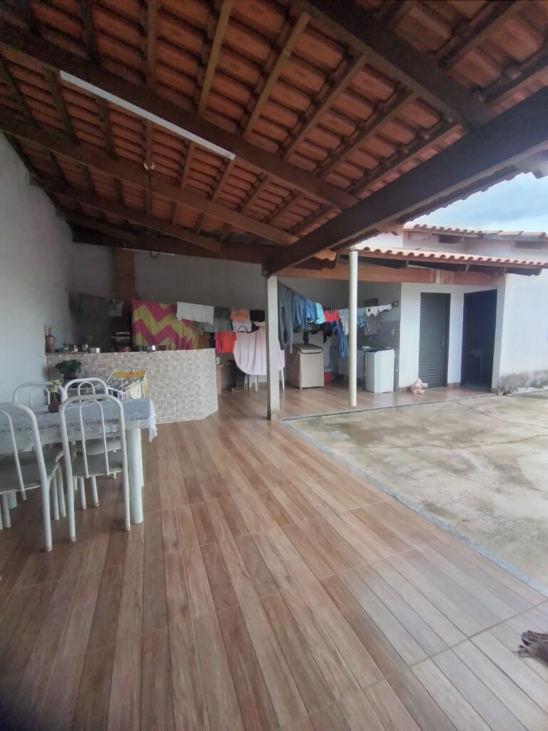 Casa à venda localizada no bairro Morada Nova em Patrocínio/MG – 100261 foto 2