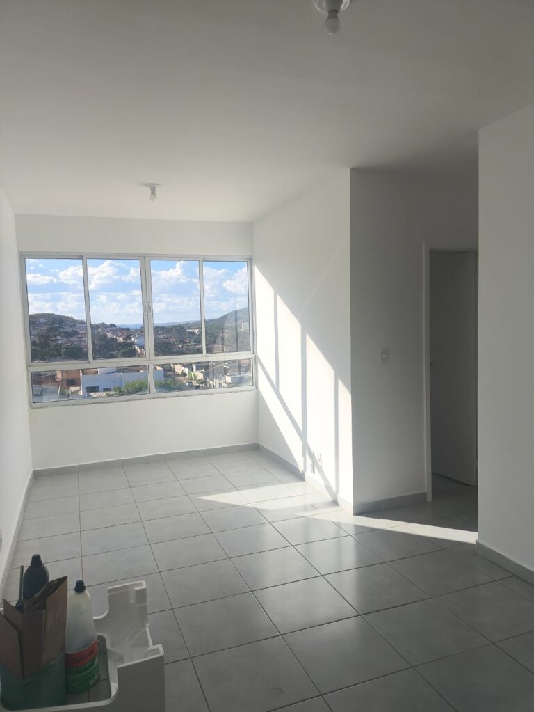 Apartamento à venda localizado no bairro Industrial em Patrocínio/MG – 10003 foto 2