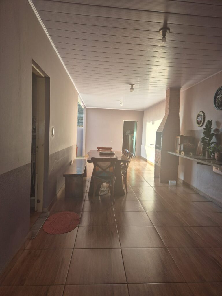Casa à venda localizada no bairro Morada Nova em Patrocínio/MG – 100310 foto 2