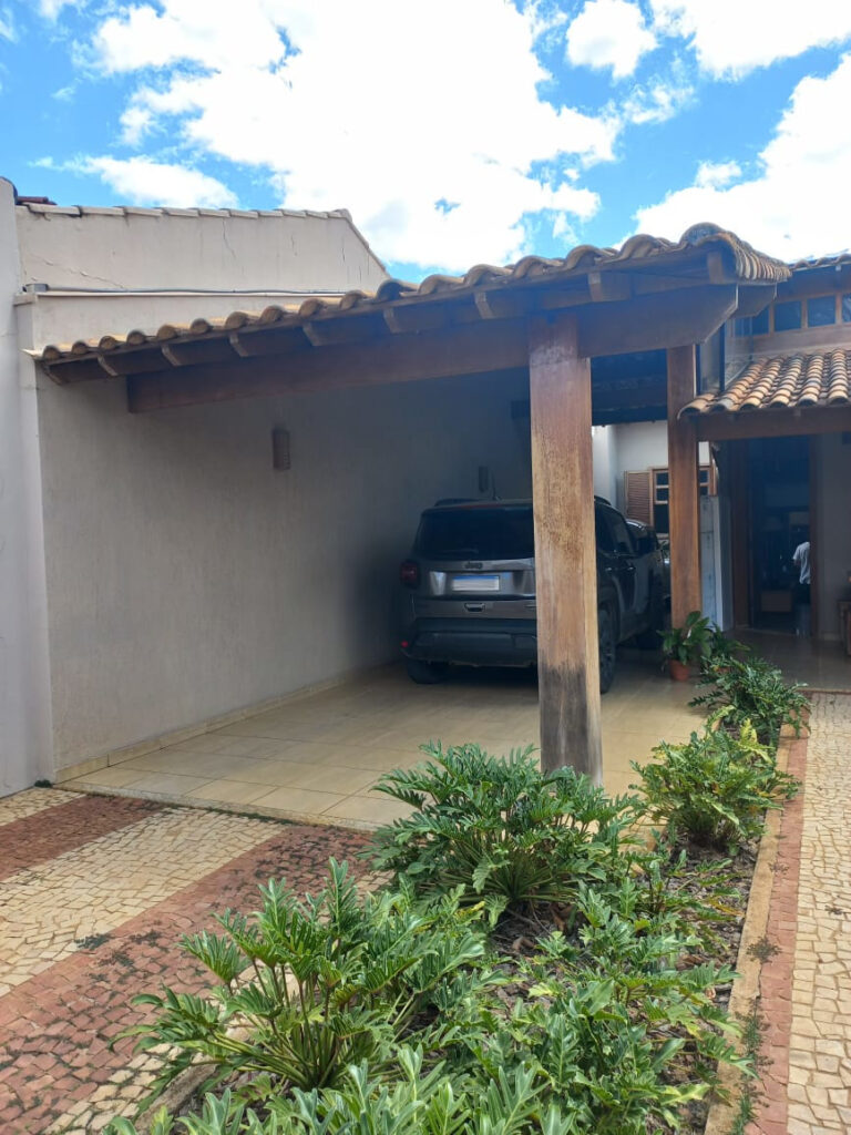 Casa à venda localizada no bairro Nossa Senhora de Fátima em Patrocínio/MG – 100326 foto 2