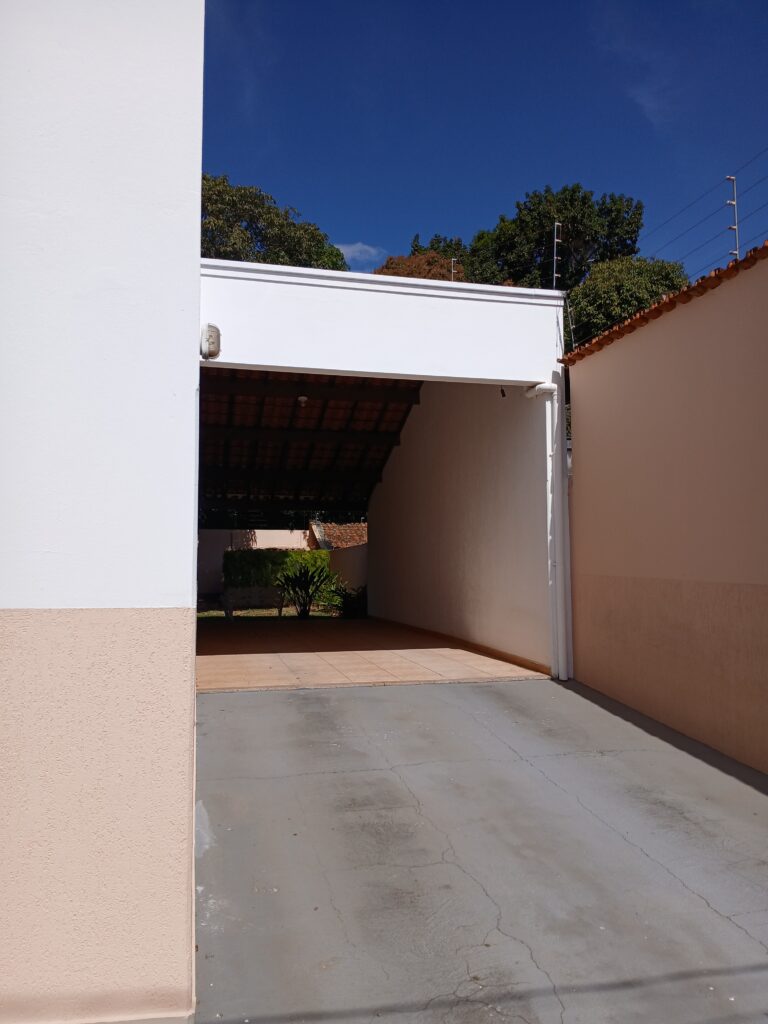 Casa à venda localizada no bairro São Vicente em Patrocínio/MG – 100315 foto 3