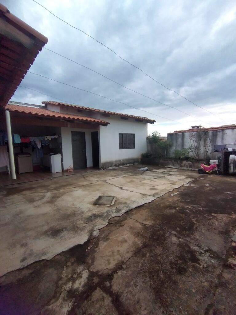 Casa à venda localizada no bairro Morada Nova em Patrocínio/MG – 100261 foto 3