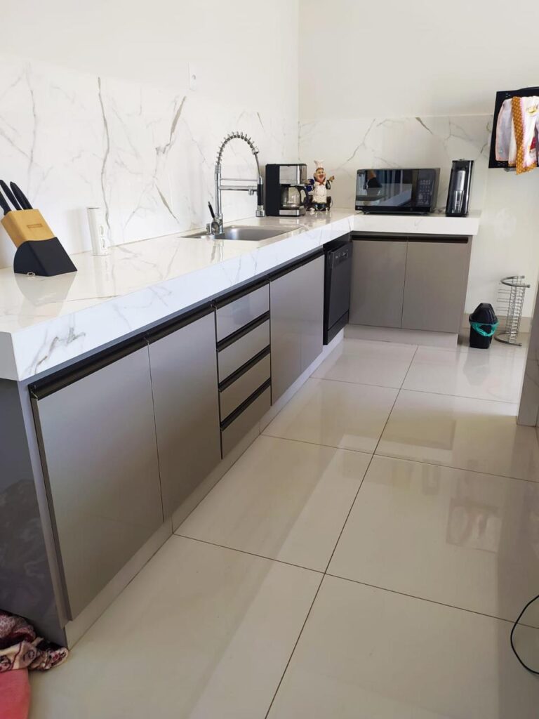 Casa à venda localizada no bairro Belvedere em Patrocínio/MG – 100332 foto 5