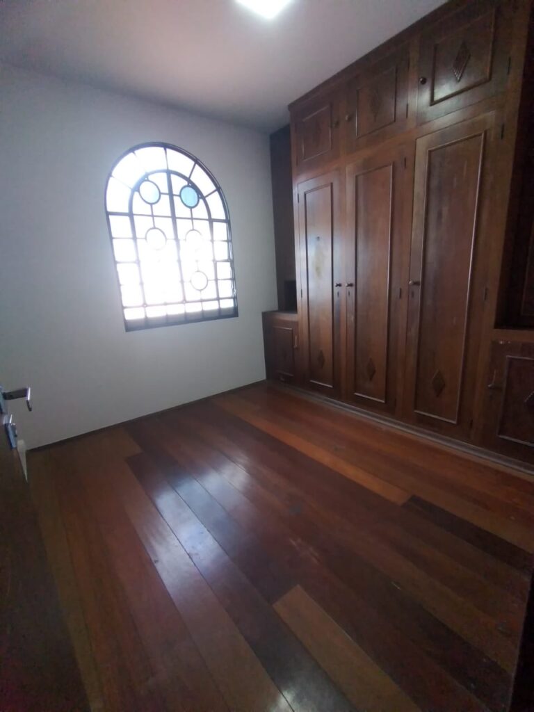 Casa à Venda no bairro Centro em Patrocínio Minas Gerais – 100247 foto 6