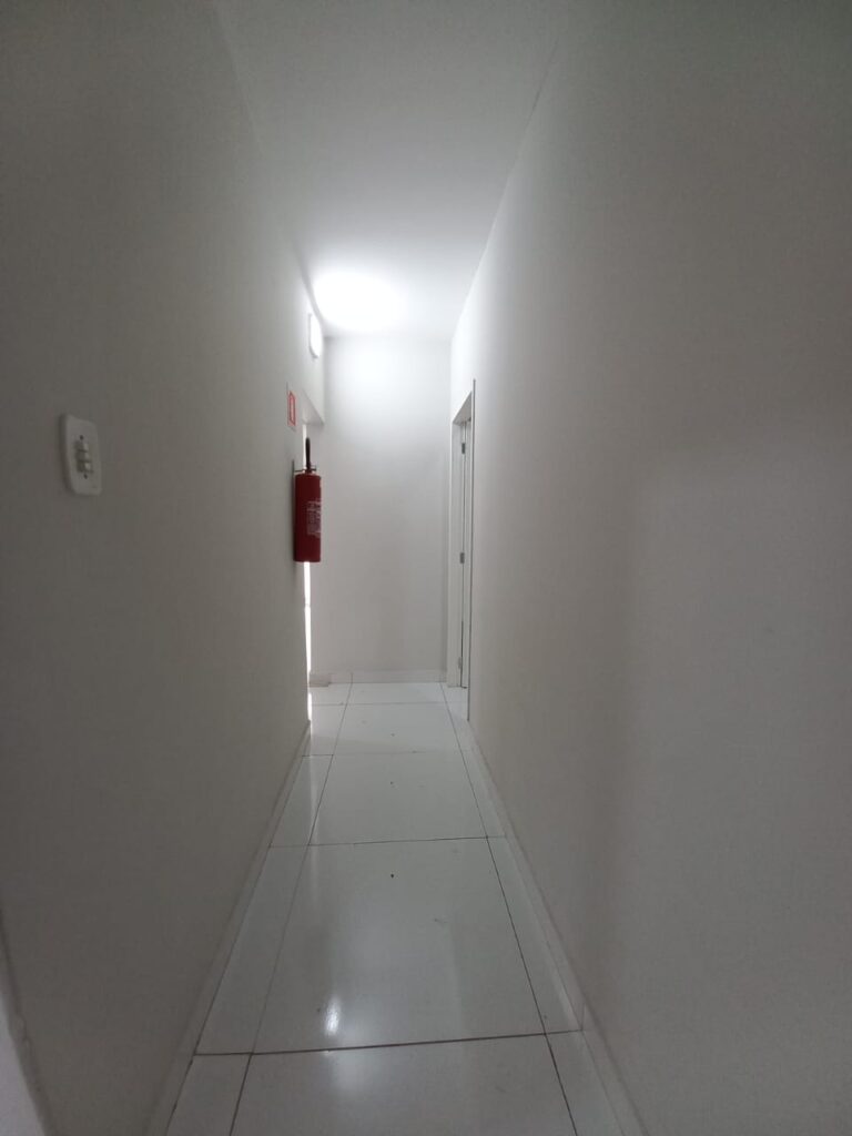 Casa Comercial localizada no bairro Centro em Patrocínio/MG – 100206 foto 5