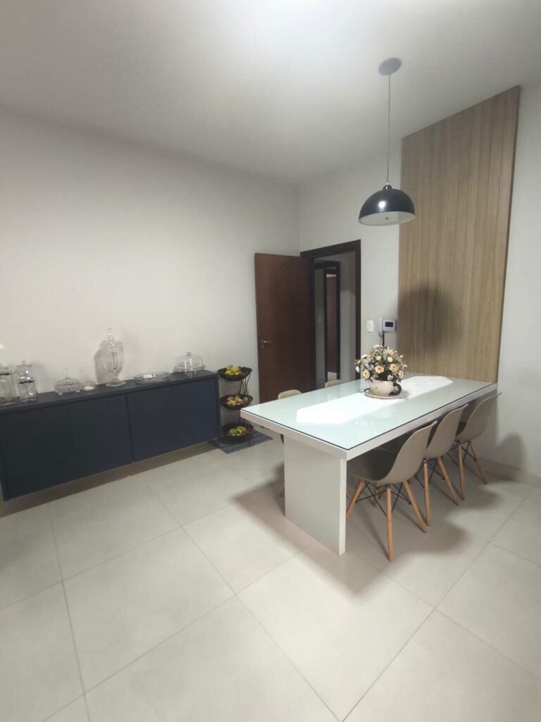 Casa à venda localizada no bairro Belvedere em Patrocínio/MG – 100343 foto 12