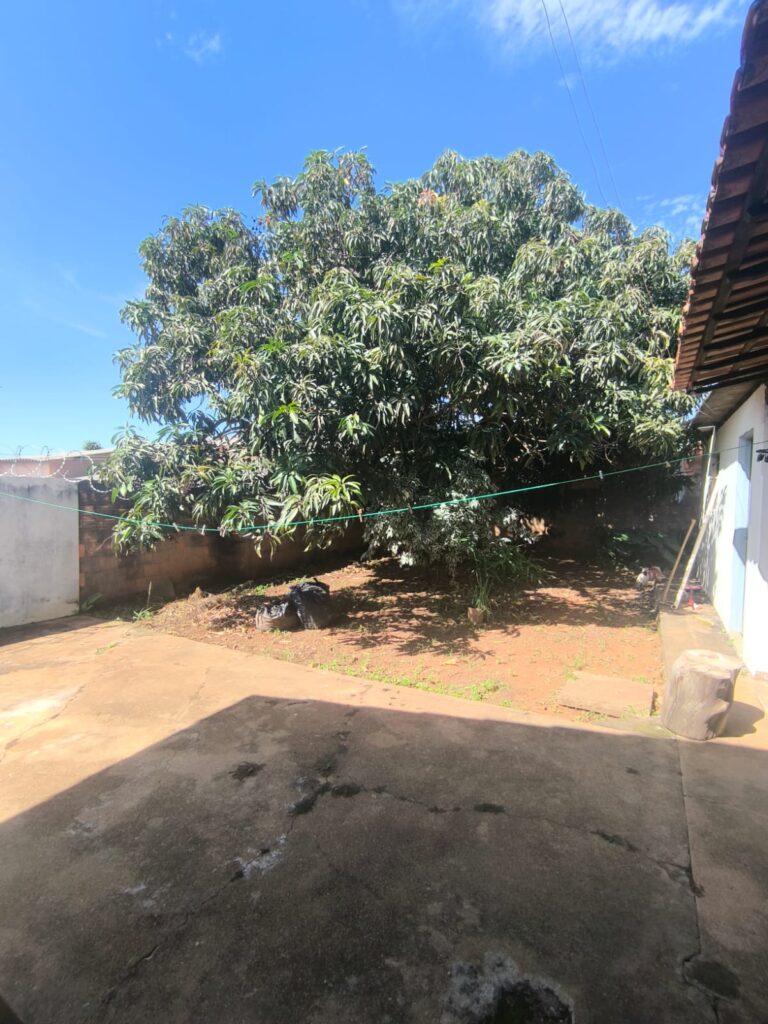 Casa à venda localizado no bairro Santa Terezinha em Patrocínio/MG – 10010 foto 12