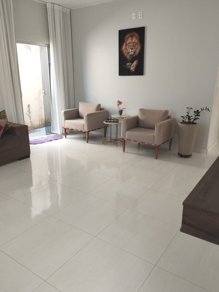 Casa à venda localizado no bairro Ouro Preto em Patrocínio/MG – 10046
