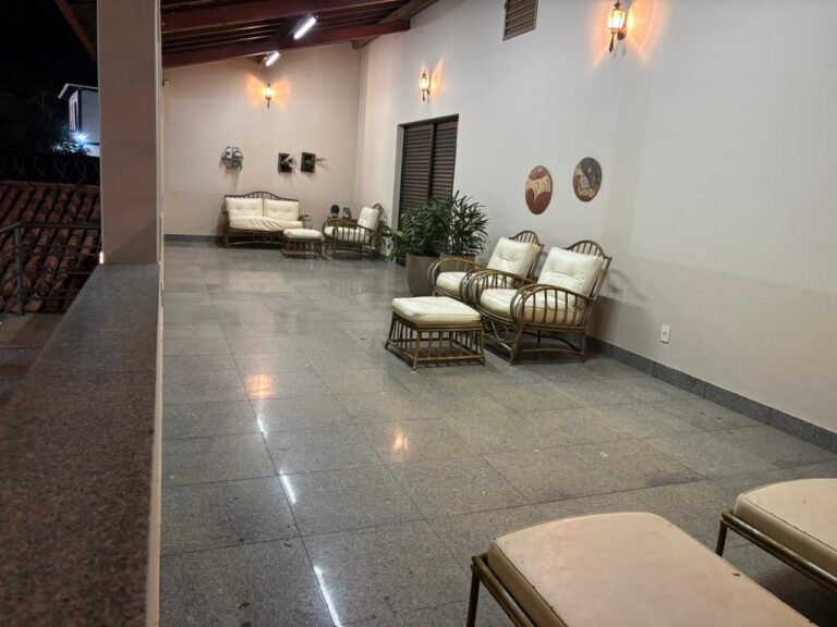 Casa à venda localizado no bairro Centro em Patrocínio/MG – 10049 foto 19