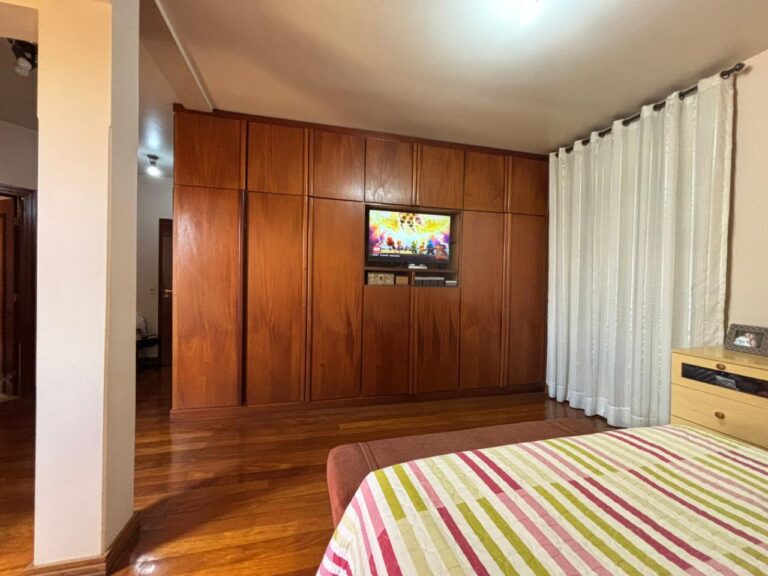 Casa à venda localizado no bairro Centro em Patrocínio/MG – 10049 foto 40