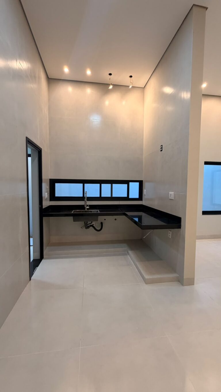 Casa à venda localizado no bairro Morada Nova 5 em Patrocínio/MG – 10056 foto 10