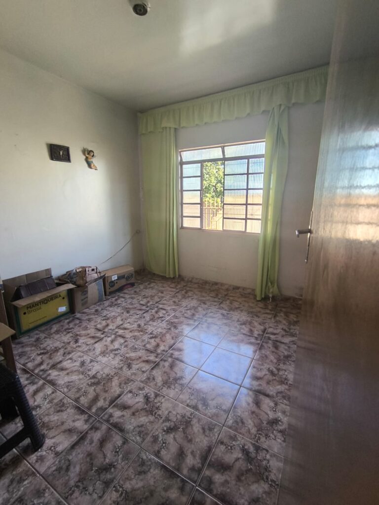 Casa à venda localizado no bairro Marciano Brandão em Patrocínio/MG – 10055 foto 7