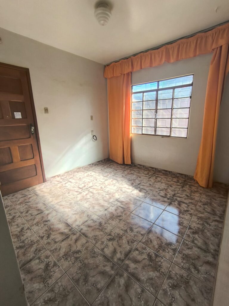 Casa à venda localizado no bairro Marciano Brandão em Patrocínio/MG – 10055 foto 15