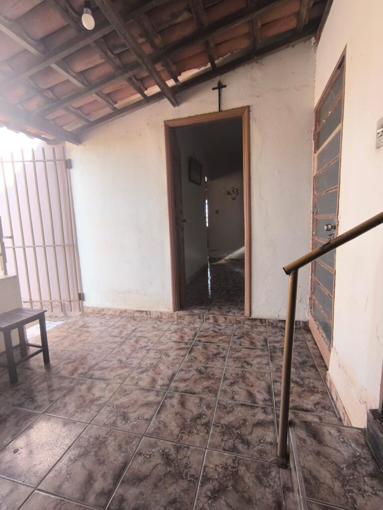 Casa à venda localizado no bairro Marciano Brandão em Patrocínio/MG – 10055 foto 22