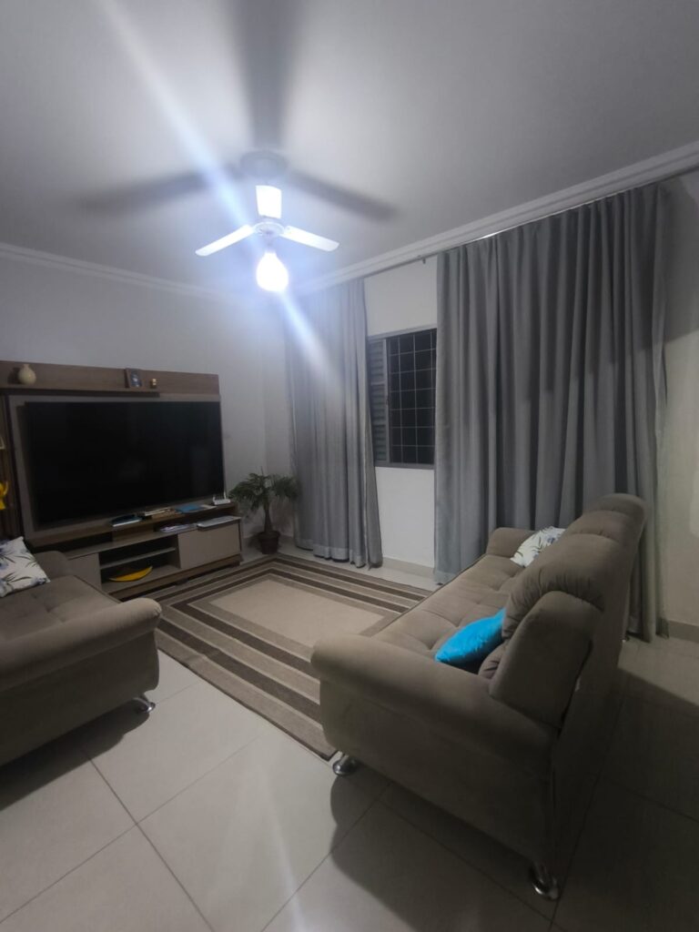 Casa à venda localizado no bairro São Cristóvão em Patrocínio/MG – 10057 foto 10
