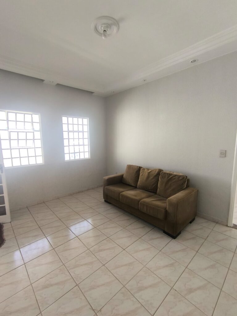 Casa à venda localizado no bairro Marciano Brandão em Patrocínio/MG – 10061 foto 4