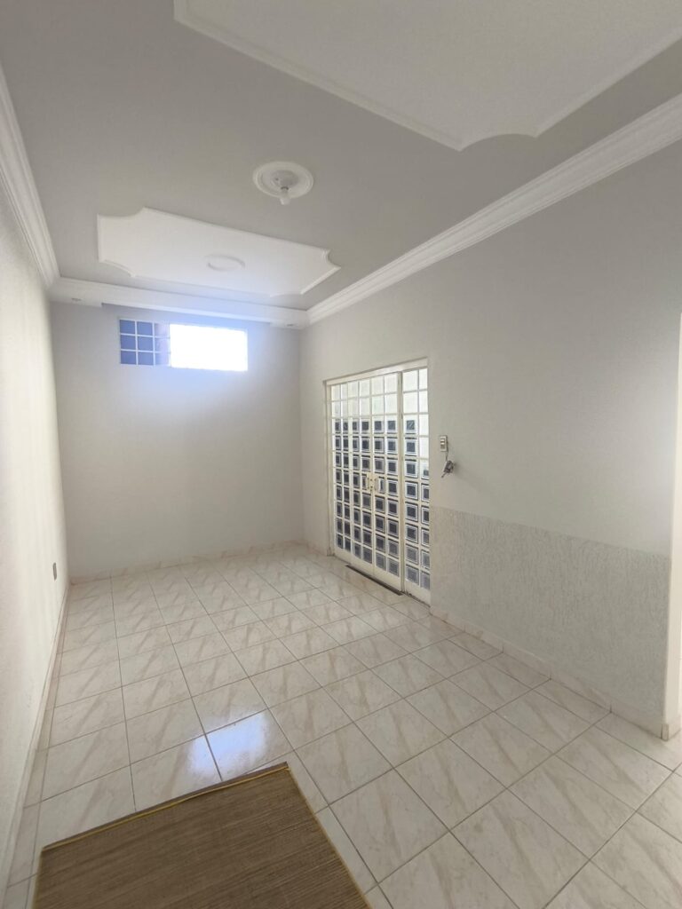 Casa à venda localizado no bairro Marciano Brandão em Patrocínio/MG – 10061 foto 8